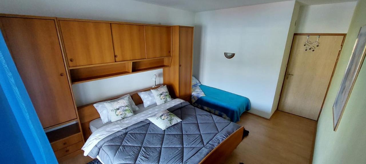 Apartmani Premijer-Rab سوبيتارسكا دراغا المظهر الخارجي الصورة