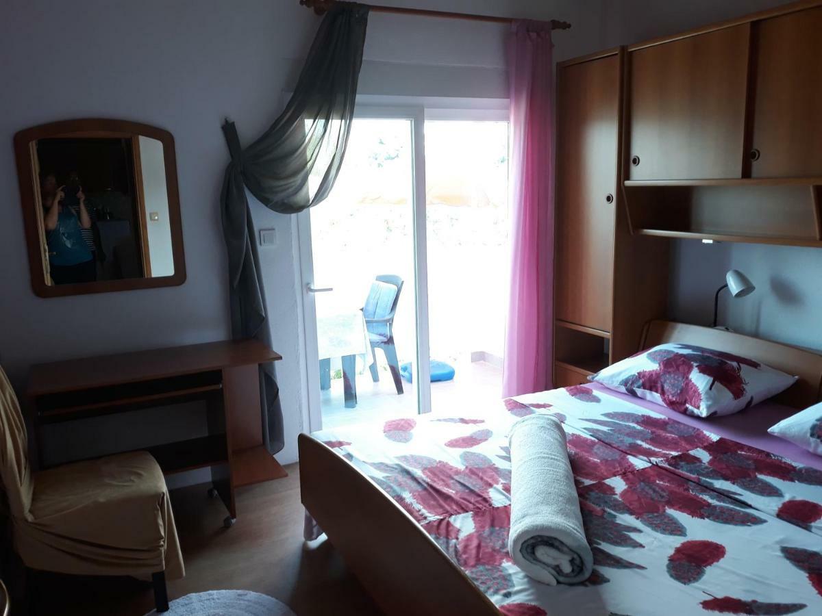 Apartmani Premijer-Rab سوبيتارسكا دراغا المظهر الخارجي الصورة