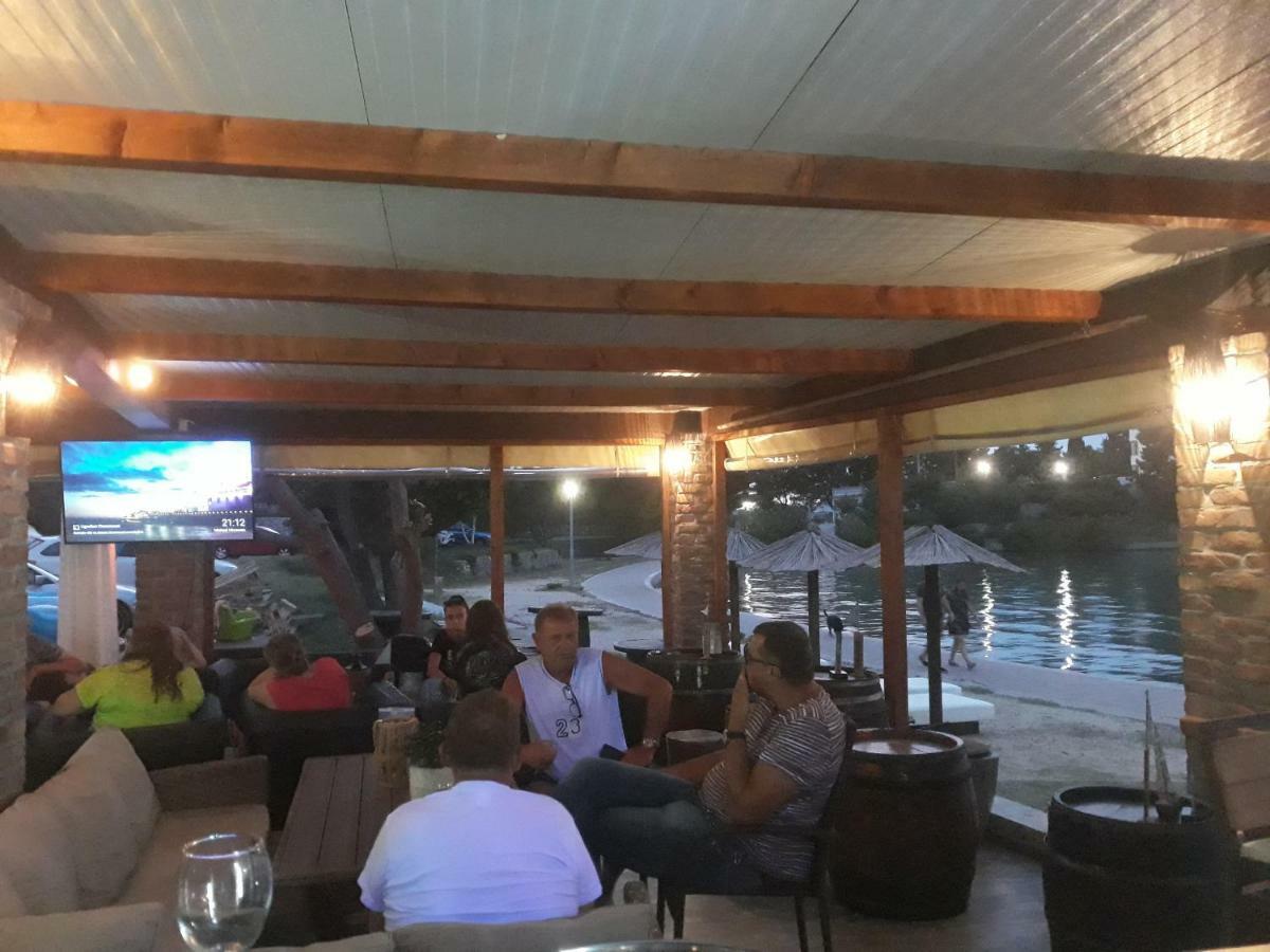 Apartmani Premijer-Rab سوبيتارسكا دراغا المظهر الخارجي الصورة